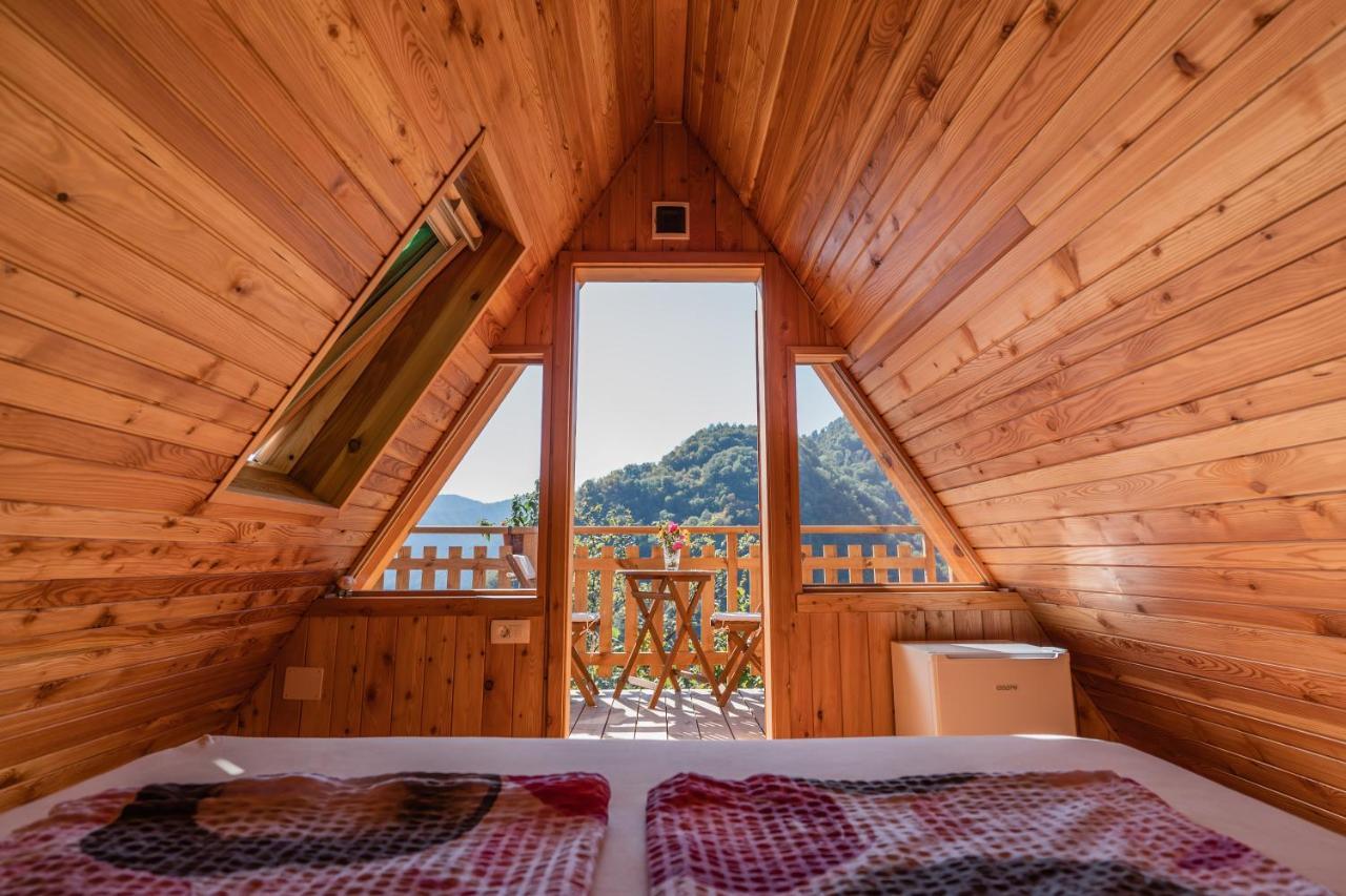 Отель Glamping Tinka Толмин Экстерьер фото